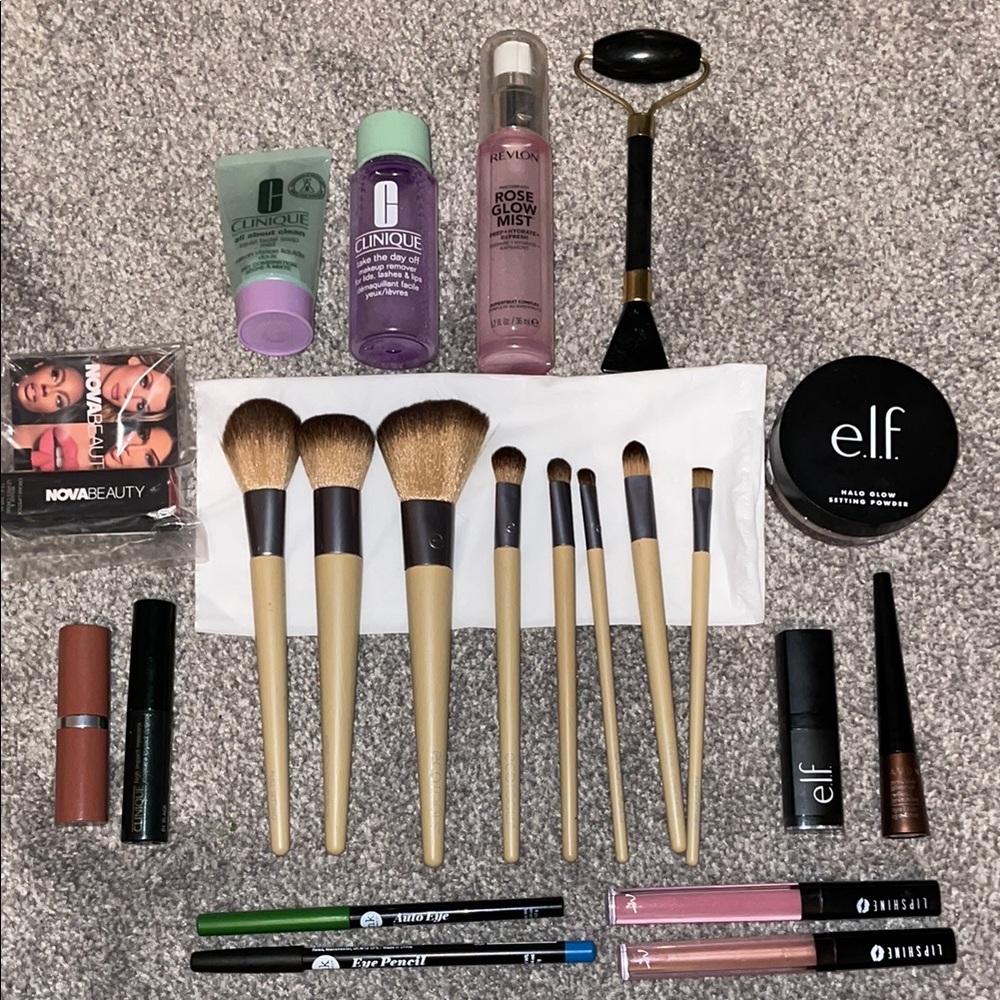 Makeup Set